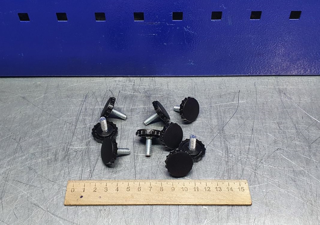 винт мтз 80-3805065