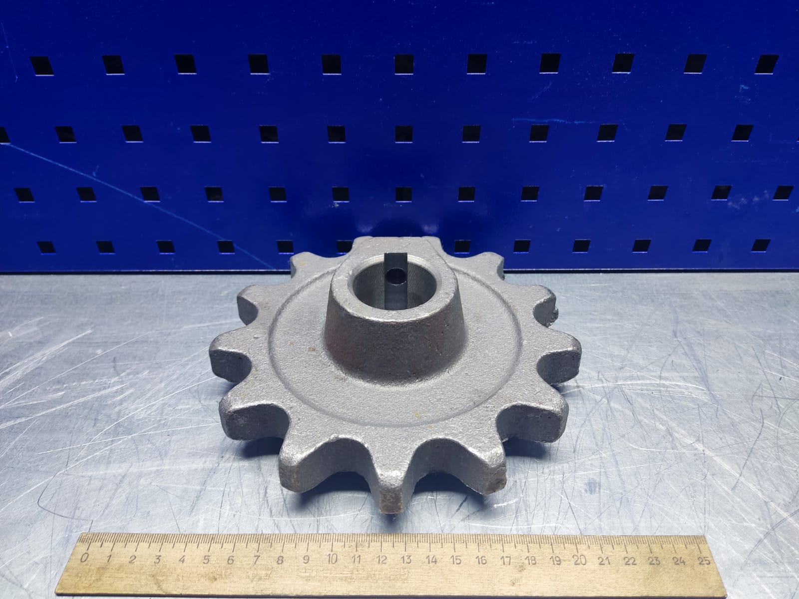 39.002
